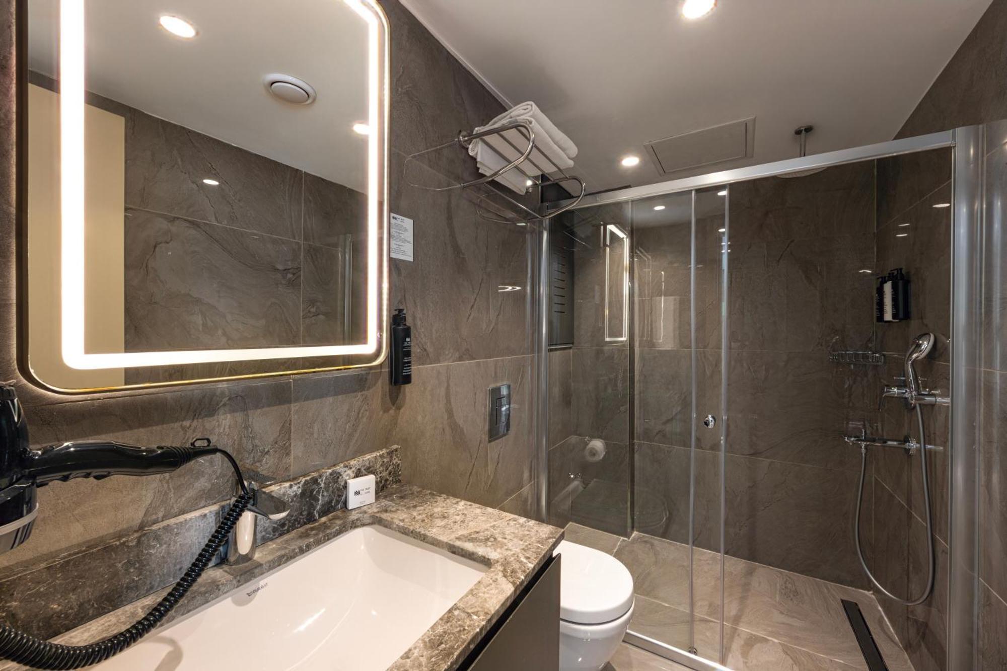The Nest Hotel Istanbul Bagian luar foto
